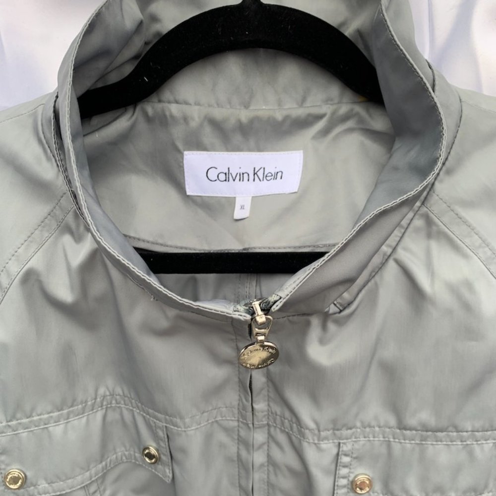 Calvin Klein Lightweight Zip Front Windbreaker